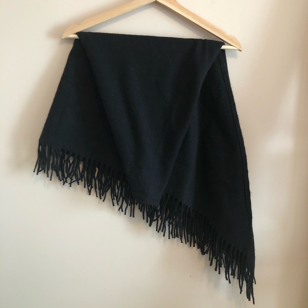 Black Wool Triangle Fringe Scarf
